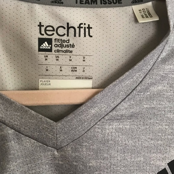 Adidas LS Techfit - Picture 2 of 4